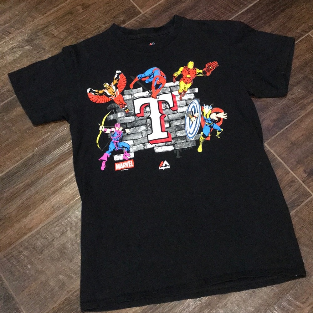 Texas Rangers Marvel Tee Majestic MLB Small